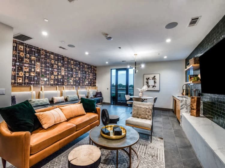 Arlington apartments for rent - image - Lenox Cooper - 20.jpg