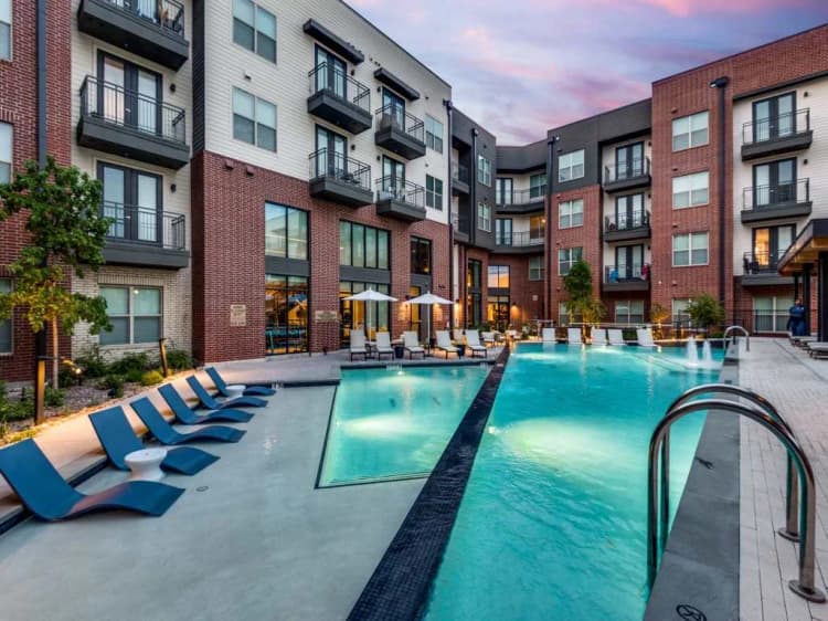 Arlington apartments for rent - image - Lenox Cooper - 34.jpg