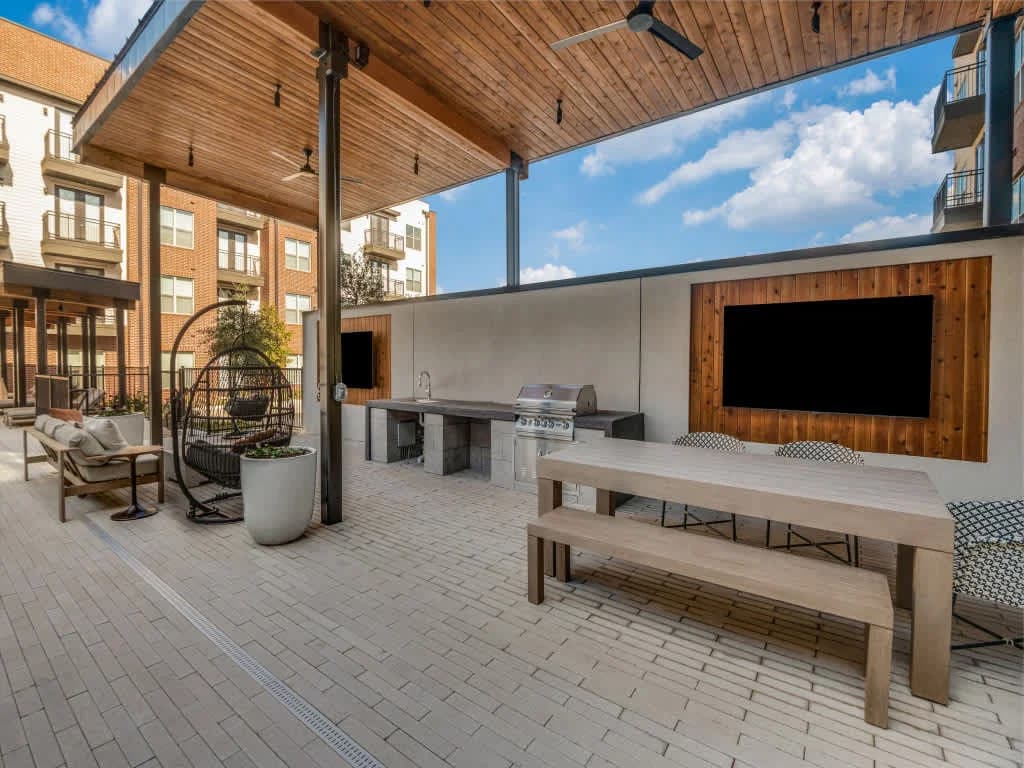 Arlington apartments for rent - image - Lenox Cooper - 37.jpg