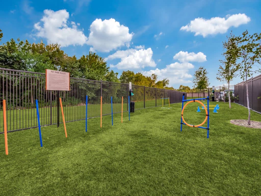 Arlington apartments for rent - image - Lenox Cooper - 43.jpg