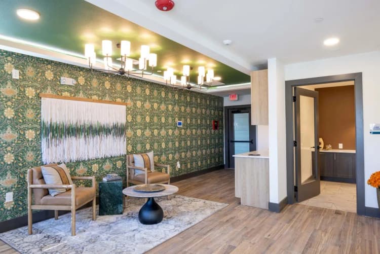 Arlington apartments for rent - image - Lydle Ridge Apartments - 05.jpg