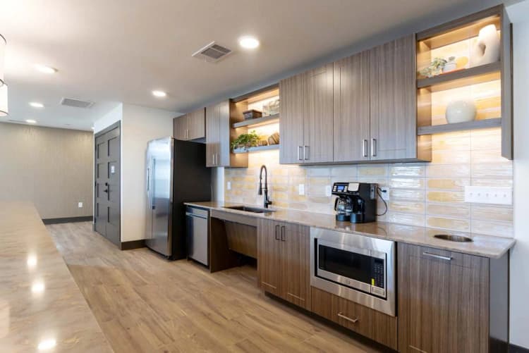Arlington apartments for rent - image - Lydle Ridge Apartments - 11.jpg