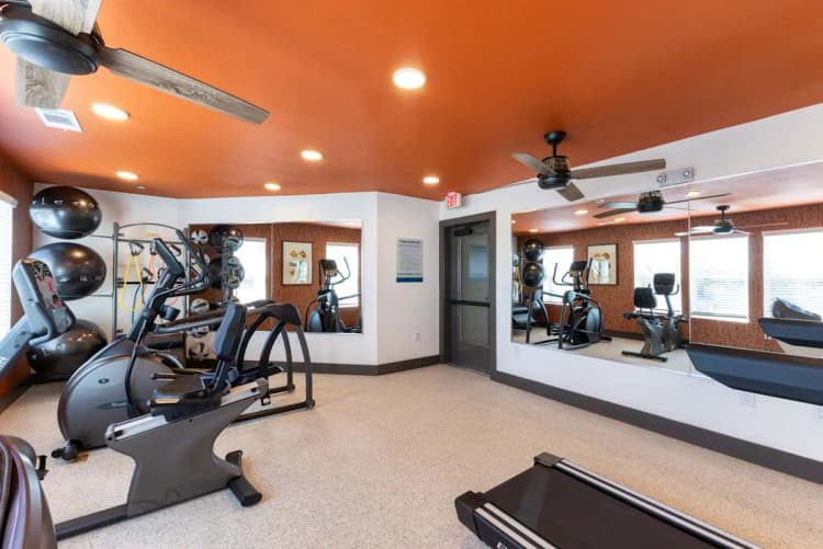 Arlington apartments for rent - image - Lydle Ridge Apartments - 17.jpg