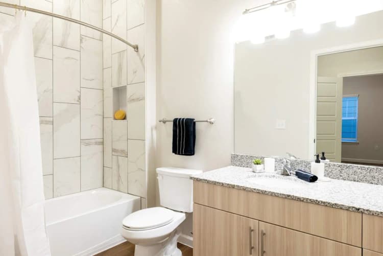 Arlington apartments for rent - image - Lydle Ridge Apartments - 22.jpg