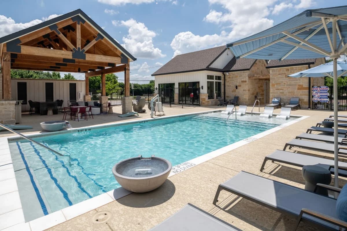 Arlington apartments for rent - image - Mission At Johnson Creek - 07.jpg