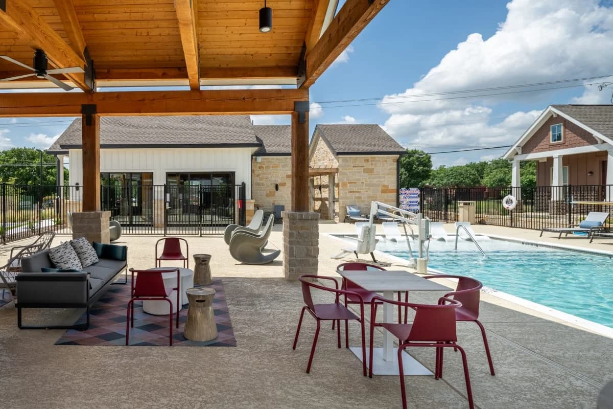 Arlington apartments for rent - Property image - Mission At Johnson Creek - 2