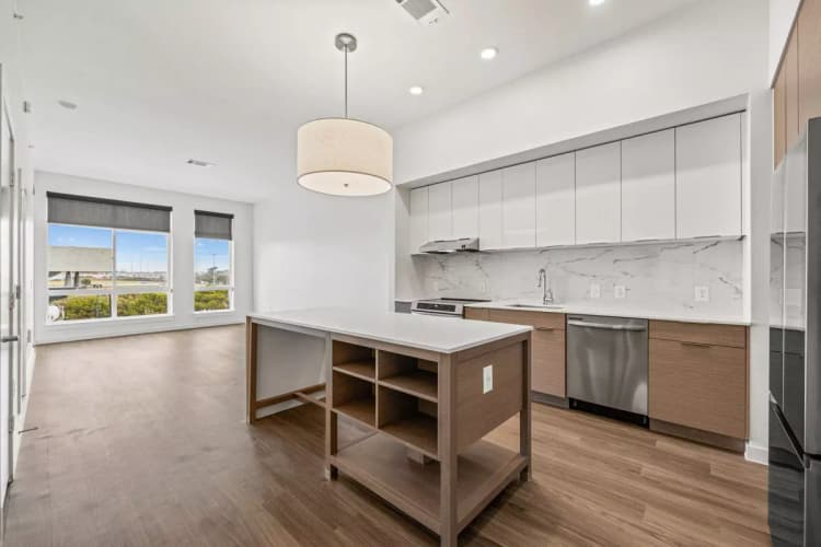 Arlington apartments for rent - image - One Rangers Way - 034.webp
