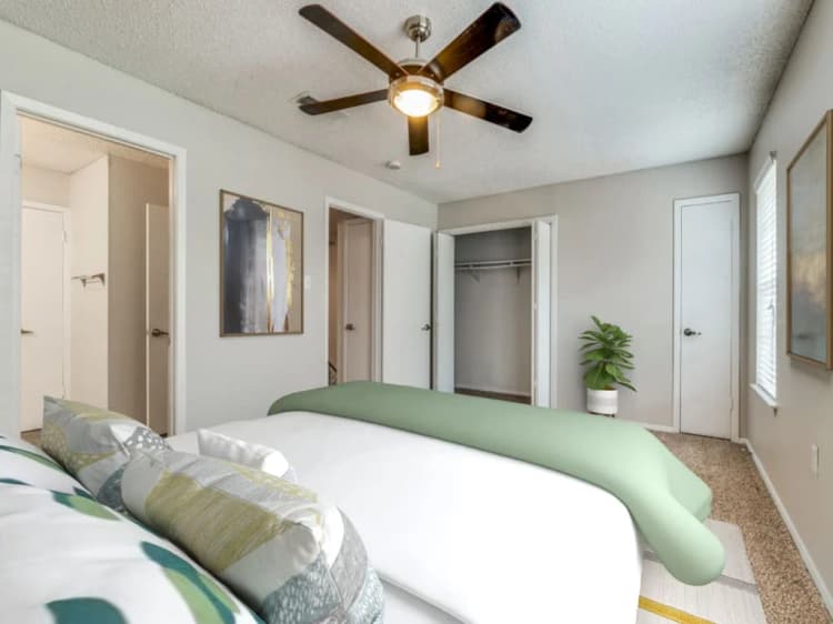 Arlington apartments for rent - image - Park City Townhomes - 04.jpg