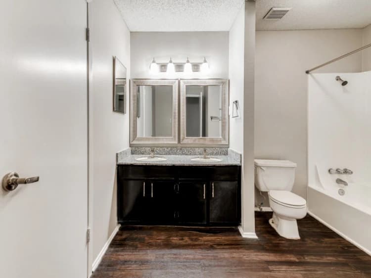 Arlington apartments for rent - image - Park City Townhomes - 08.jpg