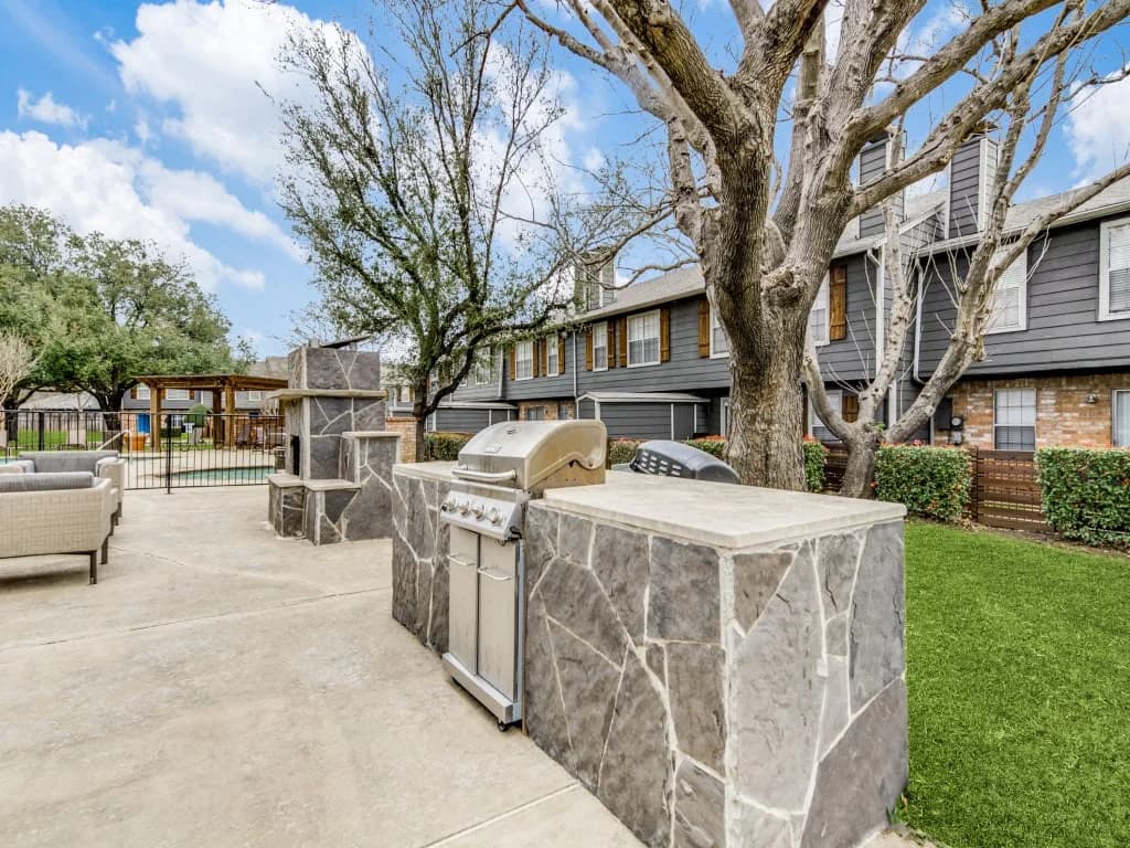 Arlington apartments for rent - Property image - Park City Townhomes - 3