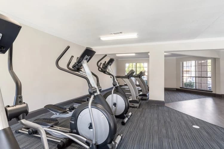Arlington apartments for rent - image - Pavilion - 04.jpg
