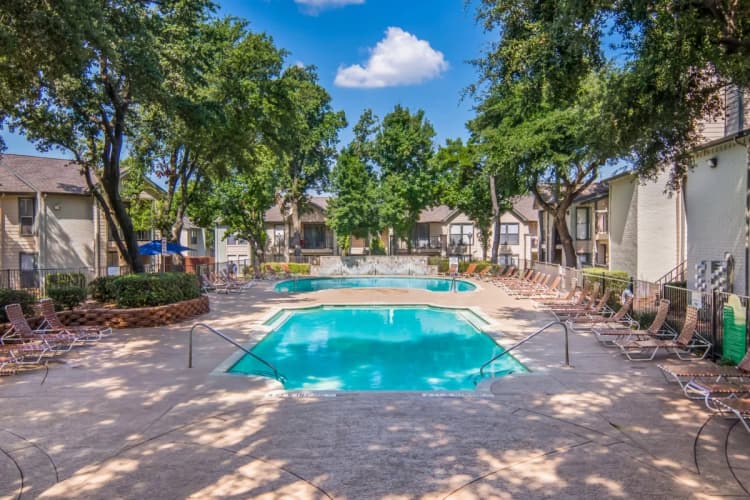 Arlington apartments for rent - image - Pavilion - 08.jpg