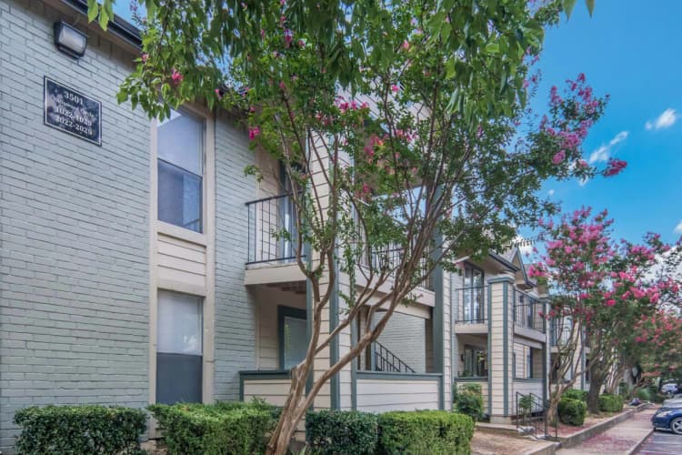 Arlington apartments for rent - image - Pavilion - 19.jpg