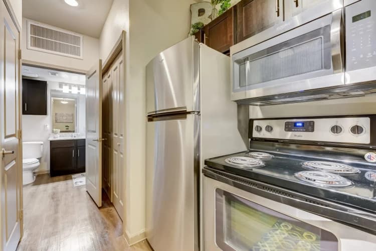 Arlington apartments for rent - image - Riverside Apartments - 06.jpg