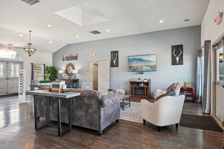 Arlington apartments for rent - image - Riverside Apartments - 14.jpg
