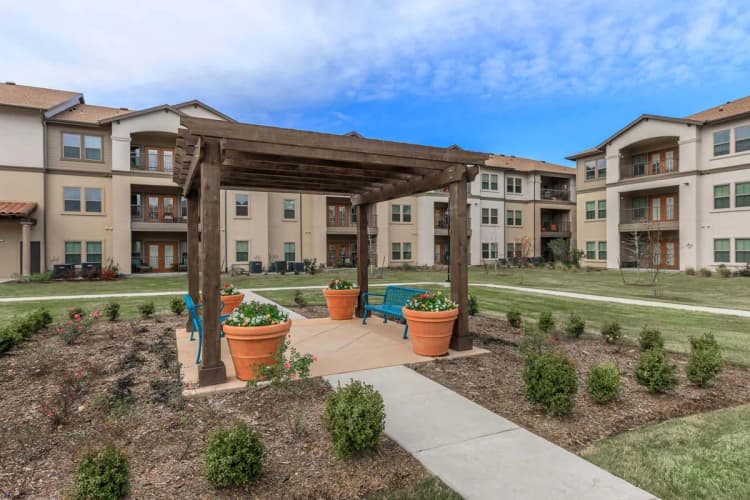 Arlington apartments for rent - image - Seleno At Harris Road 55+ Apartments - 04.jpg