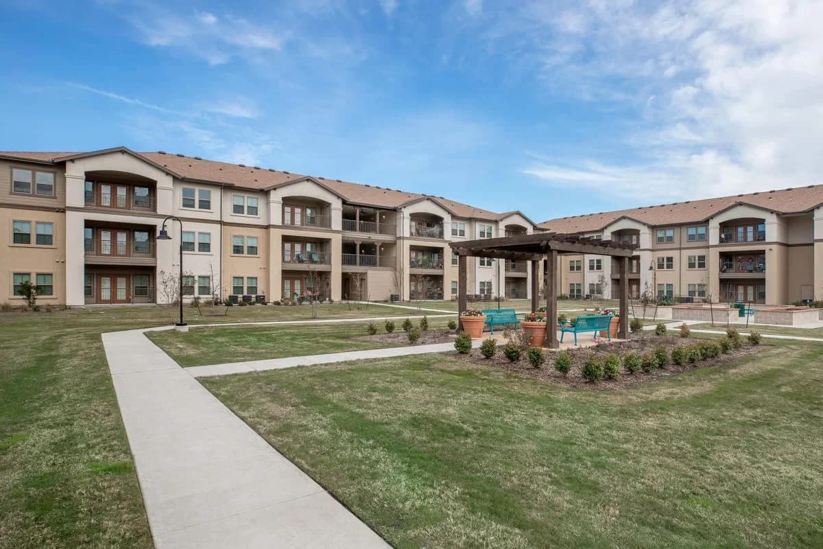 Arlington apartments for rent - Property image - Seleno At Harris Road - 3