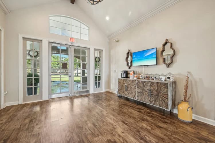 Arlington apartments for rent - image - Southpoint Villas - 14.jpg