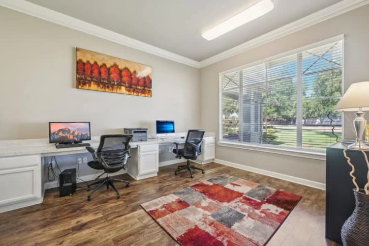 Arlington apartments for rent - image - Southpoint Villas - 21.jpg
