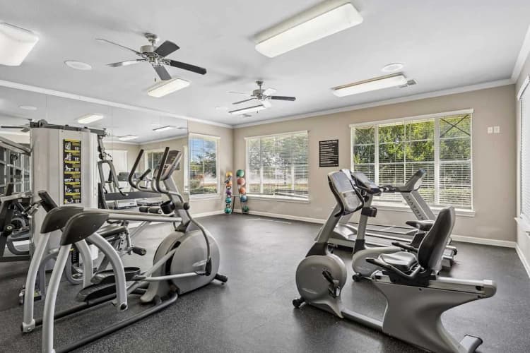 Arlington apartments for rent - image - Southpoint Villas - 22.jpg