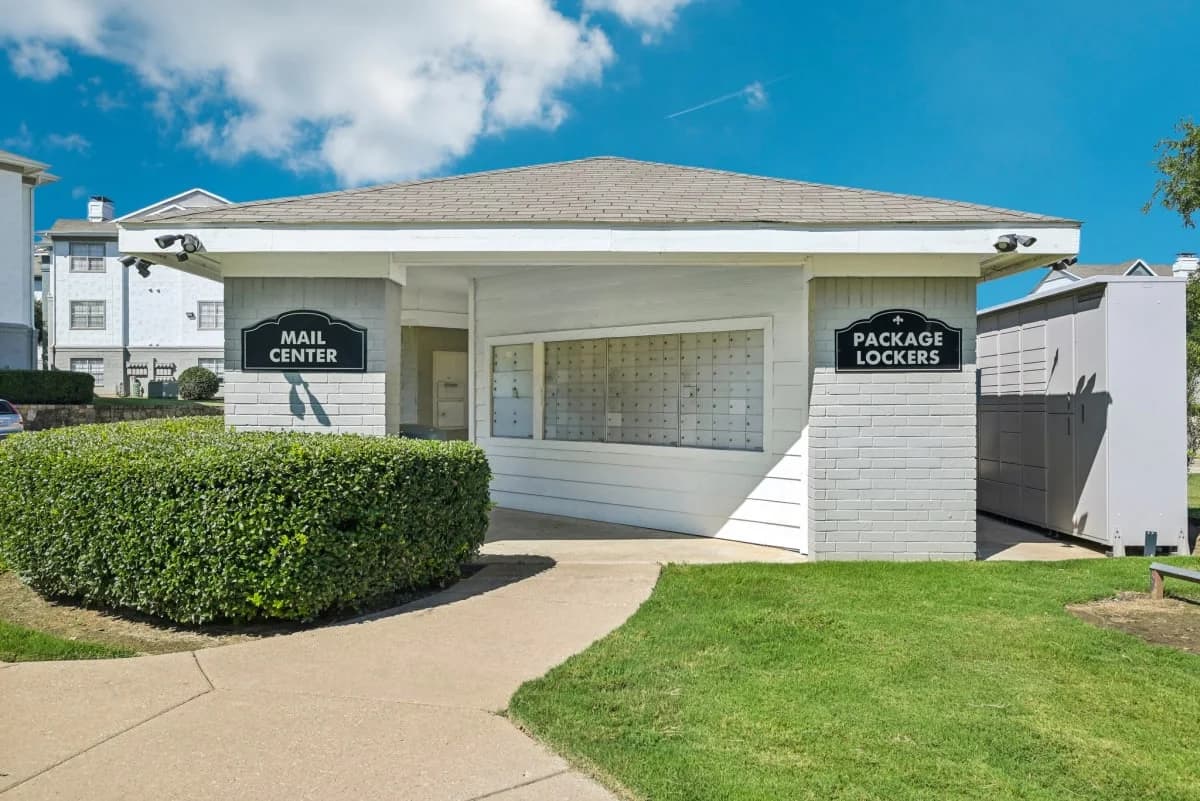 Arlington apartments for rent - Property image - Southpoint Villas - 3