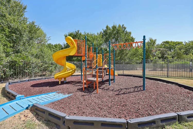 Arlington apartments for rent - image - Southpoint Villas - 39.jpg