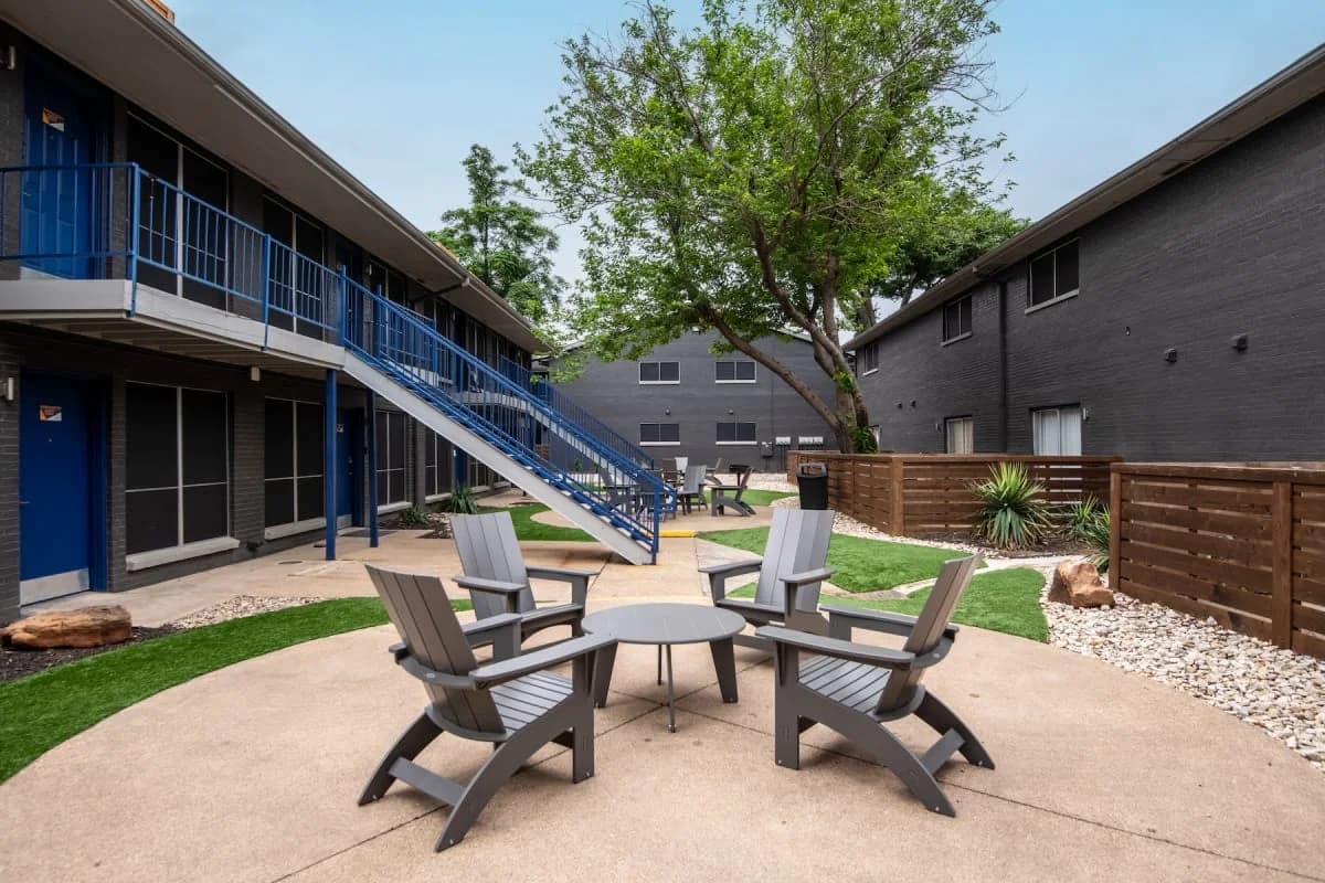 Arlington apartments for rent - image - Stadium 700 - 32.jpg